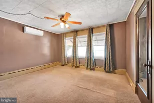 635 Altamont Blvd, Frackville, PA 17931 - Photo 16