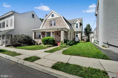 130 S Warren Street, Orwigsburg, PA 17961 - Photo 2