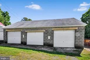 130 S Warren St, Orwigsburg, PA 17961 - Photo 30