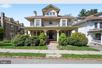 1812 Mahantongo Street, Pottsville, PA 17901 - Photo 2