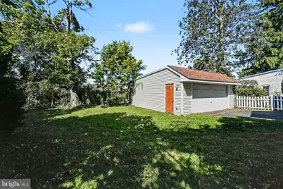 1812 Mahantongo Street, Pottsville, PA 17901 - Photo 50