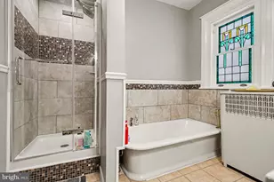 1812 Mahantongo St, Pottsville, PA 17901 - Photo 40