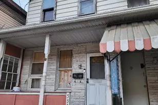 533 N Railroad St, Tamaqua, PA 18252 - Photo 2