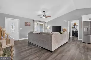 74 Kepners Rd, New Ringgold, PA 17960 - Photo 6