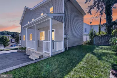 320 N Railroad Street, Tamaqua, PA 18252 - Photo 2
