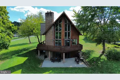 832 Cayuga Cv, Auburn, PA 17922 - Photo 2