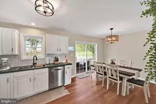 1718 Running Deer Dr, Auburn, PA 17922 - Photo 14