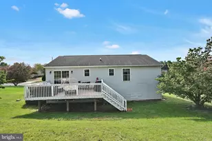 1718 Running Deer Dr, Auburn, PA 17922 - Photo 28