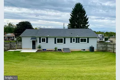 525 E Mifflin Street, Orwigsburg, PA 17961 - Photo 2