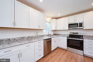 525 E Mifflin St, Orwigsburg, PA 17961 - Photo 14