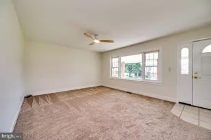 525 E Mifflin St, Orwigsburg, PA 17961 - Photo 6