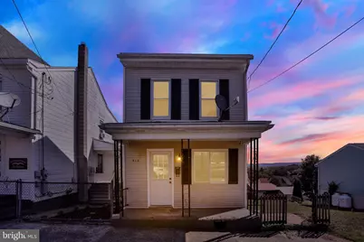 315 Broad Street, Saint Clair, PA 17970 - Photo 2