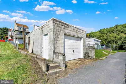 315 Broad Street, Saint Clair, PA 17970 - Photo 22