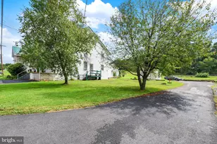 2633 W Main St, Spring Glen, PA 17978 - Photo 38