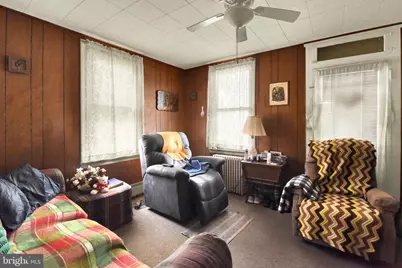 2633 W Main Street, Spring Glen, PA 17978 - Photo 20