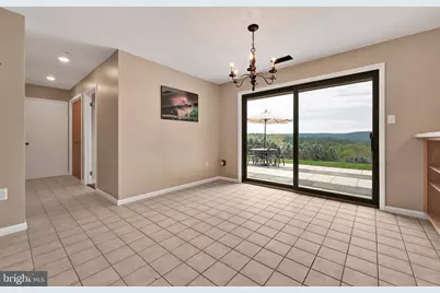 423 Hickory Drive, Auburn, PA 17922 - Photo 8