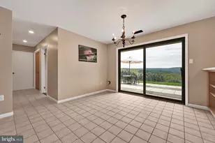423 Hickory Dr, Auburn, PA 17922 - Photo 8