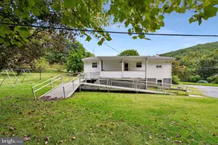 45 N Lake Dr, Pottsville, PA 17901 - Photo 40