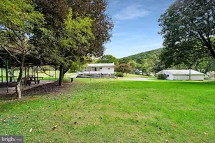 45 N Lake Dr, Pottsville, PA 17901 - Photo 38