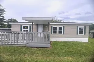 19 Sammy Mobile Home Park Rd, Schuylkill Haven, PA 17972 - Photo 2