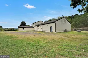 423 Hickory Dr, Auburn, PA 17922 - Photo 64