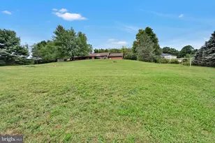 423 Hickory Dr, Auburn, PA 17922 - Photo 80