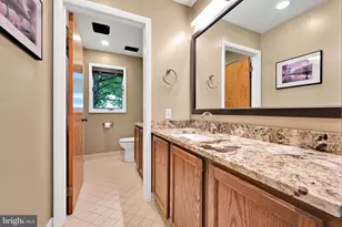 423 Hickory Dr, Auburn, PA 17922 - Photo 24