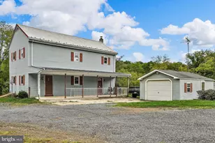 44 2 1/2 Mile Rd, Pine Grove, PA 17963 - Photo 4