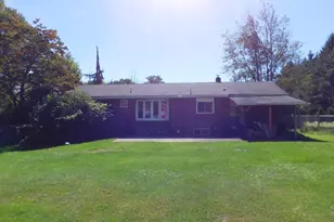 297 E Main St, Tamaqua, PA 18252 - Photo 2
