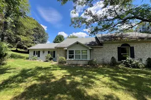 559 E Second Mountain Rd, Schuylkill Haven, PA 17972 - Photo 6