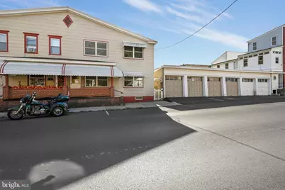 17 N 4th Street, Minersville, PA 17954 - Photo 2