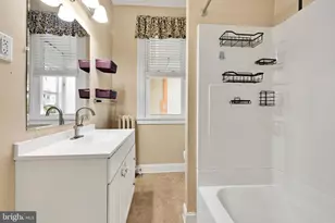 1441 W Market St, Pottsville, PA 17901 - Photo 16