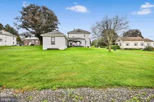 1730 W Main St, Valley View, PA 17983 - Photo 32