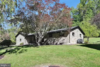 11 Locust Lane, Orwigsburg, PA 17961 - Photo 2