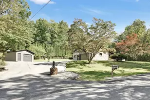 11 Locust Ln, Orwigsburg, PA 17961 - Photo 6