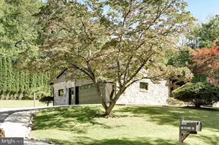 11 Locust Ln, Orwigsburg, PA 17961 - Photo 4