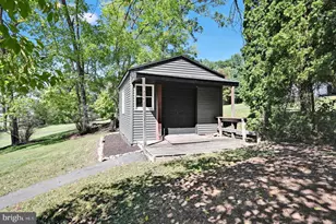 11 Locust Ln, Orwigsburg, PA 17961 - Photo 18