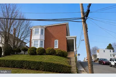 725 N 3rd Street, Pottsville, PA 17901 - Photo 2