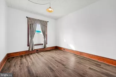 1802 E Elk Avenue, Pottsville, PA 17901 - Photo 6