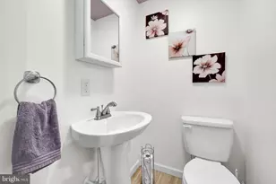 1802 E Elk Ave, Pottsville, PA 17901 - Photo 14