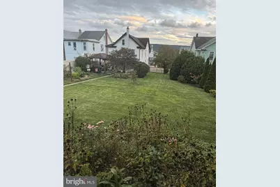 1009 E Grand Avenue, Tower City, PA 17980 - Photo 16