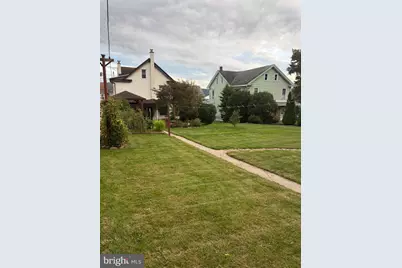 1009 E Grand Avenue, Tower City, PA 17980 - Photo 12
