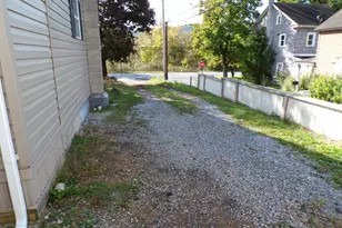 562 S Suedberg Rd, Pine Grove, PA 17963 - Photo 6