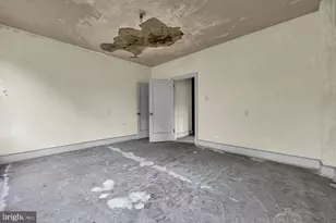 9 E Centre St, Mahanoy City, PA 17948 - Photo 18