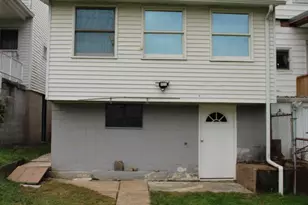 217 E Main St, Tremont, PA 17981 - Photo 4
