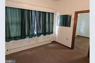 521 E Broad Street #APT 2, Tamaqua, PA 18252 - Photo 8