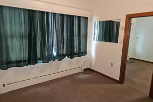 521 E Broad St, Tamaqua, PA 18252 - Photo 8