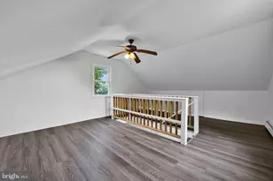 1023 W Schuylkill Ave, Pottsville, PA 17901 - Photo 24