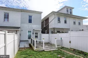 323 W Spring St, Frackville, PA 17931 - Photo 28