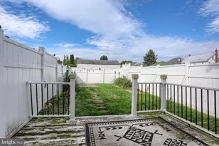 323 W Spring St, Frackville, PA 17931 - Photo 32